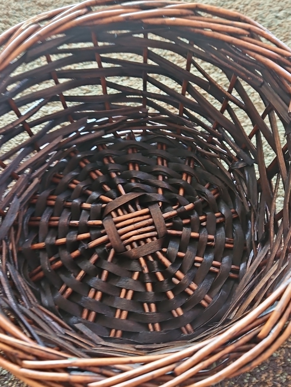 Woven Willow Basket with Handle - Brown - Picture 2 of 3